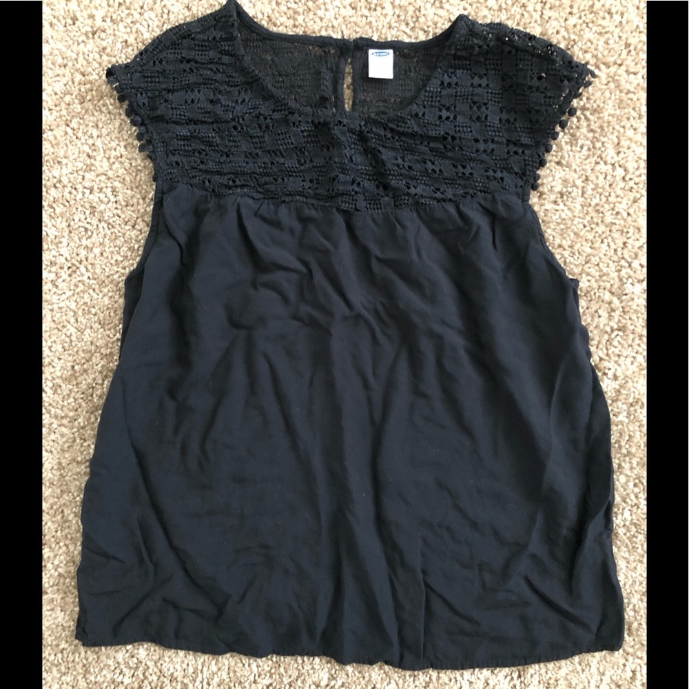 Sleeveless Cute Black Blouse!!